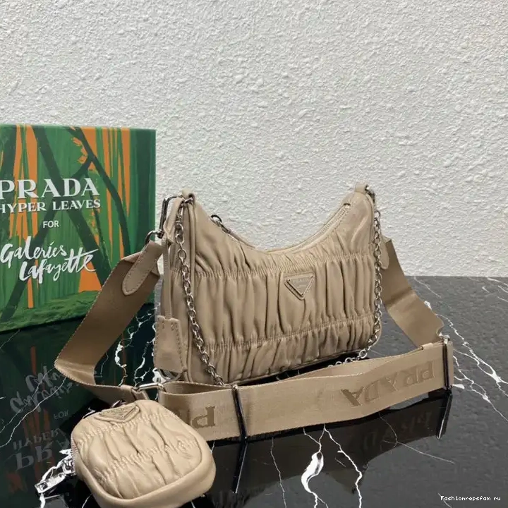 Fashionreps Prada Bags 2104DJ0033 0731